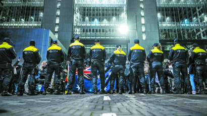 [사진] 오미크론 비상, 네덜란드 다시 전면봉쇄