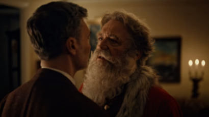"당신 원한다" 男 입맞춘 산타…노르웨이 우체국광고에 발칵