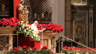 프란치스코 교황 "작은 것 소중히"…성탄 전야 미사 집전