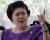 전직 영부인 이멜다 마르코스(92)가 지난 2018년 11월 필리핀 마닐라 남부 타귀그시에서 남편 페르디난드 마르코스 전 대통령의 묘지를 방문했다.[EPA=연합뉴스]