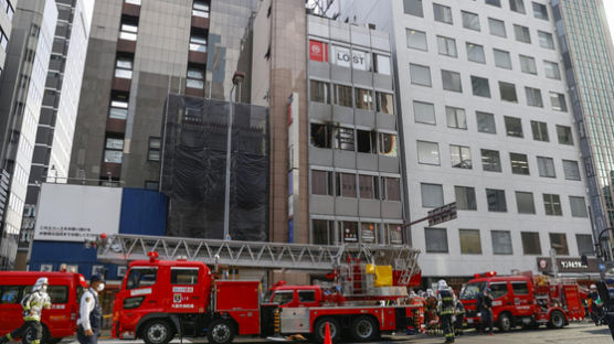 '25명 사망' 일본 오사카 빌딩 방화 용의자 사망