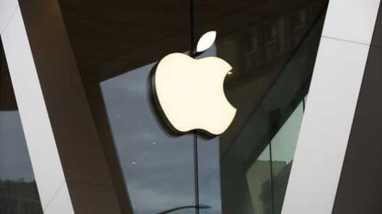 애플, 장중 시가총액 3조 달러 돌파…전 세계 기업 중 ‘최초’