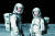 정우성이 제작한 넷플릭스 시리즈 ‘고요의 바다’의 공유(왼쪽)와 배두나. [사진 넷플릭스]