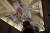  리타 왕자비가 지난해 11월 30일 자신이 살고 있는 저택에 있는 카라바조의 천장벽화를 안내하고 있다. AP=연합뉴스