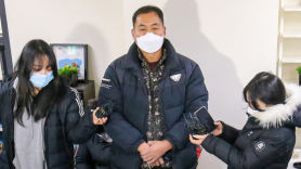 “사퇴도 현장와서 해야 하는 것 아니냐”…광주 아파트 실종자 가족 울분