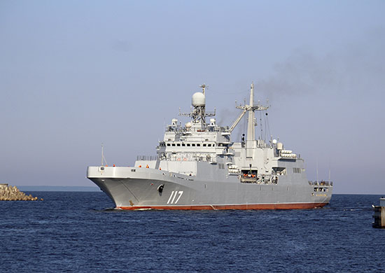 발트해 주둔 러시아 상륙함 6척 발진…우크라이나로 향하나 