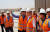 이재용 삼성전자 부회장이 지난 2019년 9월 사우디아라비아 리야드 도심 지하철 공사 현장을 방문해 임직원들과 기념촬영을 하고 있다. 중앙포토