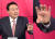 윤석열 전 검찰총장이 지난 10월1일 MBN 주최로 열린 국민의힘 5차 TV토론회 당시 손바닥 한가운데에 '왕(王)'자를 그려놓은 장면이 카메라에 포착됐다. [MBN 유튜브 캡처]