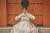 설을 앞두고 서울 경복궁 인근 스튜디오에서 한복을 입은 당구 캄보디아댁 스롱 피아비. 2010년 국제결혼으로 한국에 온 피아비는 당구로 인생역전에 성공했다. [사진 PBA]