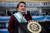 온두라스 첫 여성 대통령인 시오마라 카스트로 대통령이 27일 테구시갈파에서 열린 취임식에서 연설하고 있다. 로이터=연합뉴스