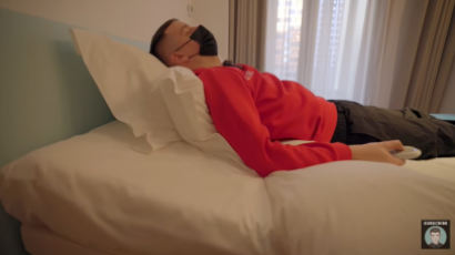 도쿄는 골판지 침대…움직이는 베이징 침대, 美선수 "이거 좋다"