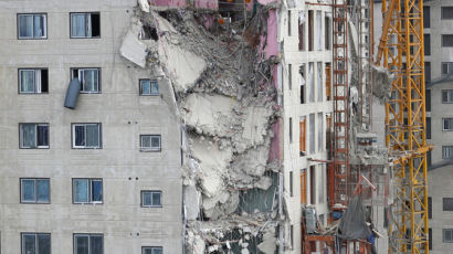 광주 붕괴 아파트 또 '와르르'···3분전 경고가 20명 살렸다