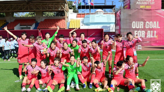 '사상 첫 아시안컵 결승행' 여자축구, 중국과 우승 다툼