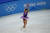 6일 베이징 겨울올림픽 단체전 여자 싱글 대표로 출전해 쇼트프로그램을 연기하고 있는 발리예바. [AP=연합뉴스] 