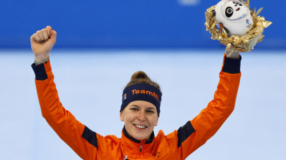이레인 뷔스트, 사상 첫 올림픽 5회 연속 금메달