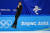 지난 4일 베이징올림픽 피겨 단체전 남자 싱글 쇼트프로그램에서 쿼드러플 점프를 뛰고 있는 네이선 첸. 그는 깔끔한 연기로 111.71점을 얻어 1위에 올랐다. [AP=연합뉴스] 
