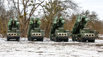 "러시아, 준비태세 그 이상"…탱크·미사일 배치 시가전 훈련 [영상]
