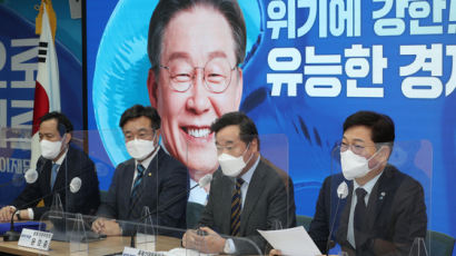 "적폐수사"尹에 與 "민주주의 성취 부정"…진영은 결집,중도는?