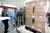 SK바이오사이언스가 국내에서 위탁 생산한 노바백스 코로나19 백신이 9일 오전 경북 안동시 풍산읍 SK바이오사이언스 안동공장에서 수송차량으로 옮겨지고 있다.