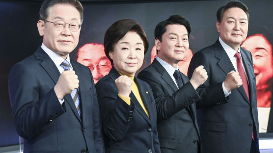 李 33.2% 尹 38.8%…"野 정권교체" 53.4% "與 재창출" 36.7% [칸타코리아]