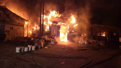 남양주 비닐하우스서 화재…2시간여 만에 큰 불 잡혀