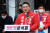 윤석열 국민의힘 대선 후보가 제20대 대통령 공식 선거운동 시작일인 15일 오후 부산 서면 젊음의거리에서 지지를 호소하고 있다. 뉴스1