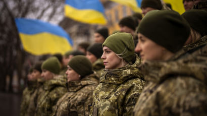 우크라이나군 "분리주의 반군 공격에 군인 1명 파편 맞고 사망"