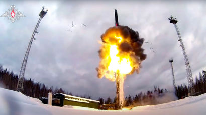 러시아, 육해공 미사일 시위…바이든 “우크라 공격 결정한 듯”