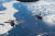 지난 2020년 4월 21일 미국 공군의 F-35A 스텔스 전투기 2대가 알래스카 아일슨 공군기지를 향해 비행하고 있다. 미 태평양공군은 지난 20일(현지시간) 일본 가데나 공군기지에 아일슨 기지의 F-35A 전투기들을 배치했다고 23일 밝혔다. 사진 미 태평양공군 