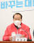권영세 국민의힘 선거대책본부장이 24일 오전 국회에서 열린 선거대책본부 전체회의에서 발언하고 있다. 김상선  기자
