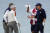 골프 규칙을 두고 실랑이를 벌이고 있는 조던 스피스(오른쪽)와 세르히오 가르시아(왼쪽). [AP]