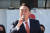 국민의힘 윤석열 대선 후보가 24일 오후 경기 수원 팔달문 인근에서 지지를 호소하고 있다. [국회사진기자단]