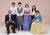 임씨 부부(가운데)는 지난달 6일 한국에 와서 가족들과 단체사진을 찍었다. 사진 임씨 제공