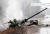 우크라이나군에 의해 파괴된 러시아 탱크. [연합뉴스]