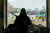 러시아의 우크라이나 침공에 국내 개인투자자 손실도 커진다. 러시아의 포격으로 파괴된 우크라이나 2대 도시 하르키우의 시청 앞 광장에 1일(현지시간) 한 군인이 총을 들고 서 있다. [AFP=연합뉴스]