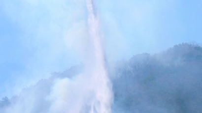 [사진] 닷새째 꺼지지않는 달성 주암산 산불
