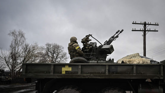 이근도 참전한 우크라 의용군···러 "200달러 준다" 전투원 모집
