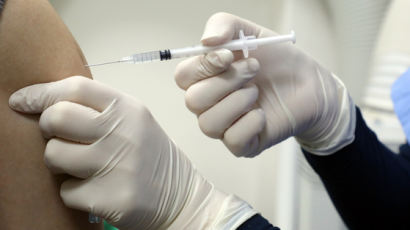 WHO 자문단 "오미크론 유행...코로나19 백신 접종 여전히 중요"