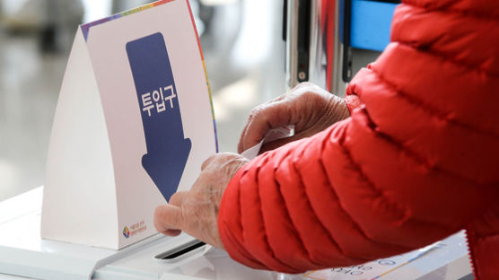 사전투표 반영 오후 1시 투표율 61.2%…19대 대선 추월