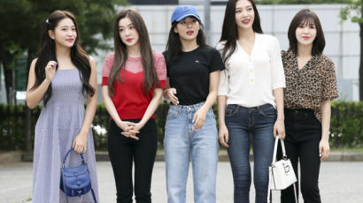 레드벨벳 아이린·조이·예리 코로나19 확진…콘서트 잠정 연기