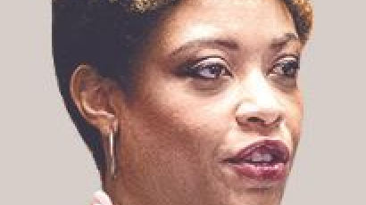 미국 첫 흑인 여성 예산국장…셜랜더 영, 상원서 인준받아