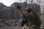 우크라이나 남부도시 마리우폴에서 싸우고 있는 우크라이나군. 연합뉴스