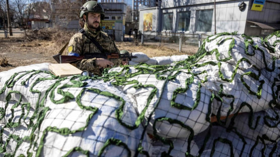 우크라軍 “키이우 서부 마카리우 탈환…러시아 3일치 식량뿐”