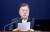 문재인 대통령이 22일 오전 청와대 여민관에서 열린 영상국무회의에서 발언하고 있다. 연합뉴스