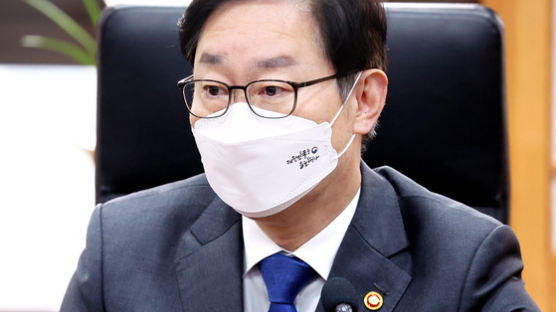 인수위 "尹공약 반대 분노"…퇴짜 맞은 박범계 "드릴 말씀 없다"