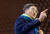 새로운물결 김동연 대표가 지난 7일 오후 대전 서구 둔산 갤러리아 앞에서 열린 더불어민주당 이재명 대선 후보의 유세에서 이 후보에 대해 지지를 호소하고 있다. [공동취재] 