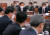 정의용 외교부 장관이 28일 서울 여의도 국회에서 열린 외교통일위원회 전체회의 북한의 장거리 미사일 발사에 관한 긴급현안보고에서 질의에 답하고 있다. 김상선 기자