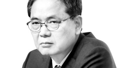 '아들 퇴직금 50억 의혹' 곽상도 “檢, 이규원처럼 허위공문서 작성”