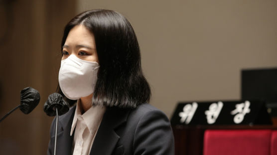 "마스크 벗어라, TV랑 틀려" 민주당男의원 말에 박지현 반응