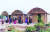 반 시게루가 2001년 인도 구자라트 지역 지진 당시 선보인 임시 주택. [중앙포토]
